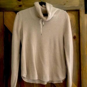 Ralph Lauren waffle knot cowl neck sweater. In like new condition. Size Large